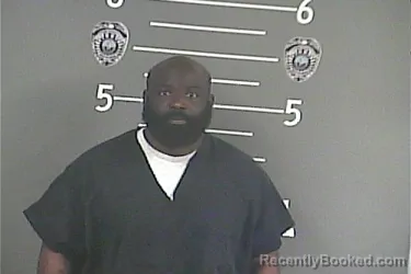 Mugshot of MALIK E. DAVIS booked in Pike County, Kentucky on May 14, 2026