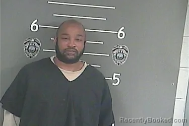 Mugshot of MICHAEL A GALLOWAY