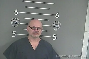 Mugshot of MICHAEL E LONG