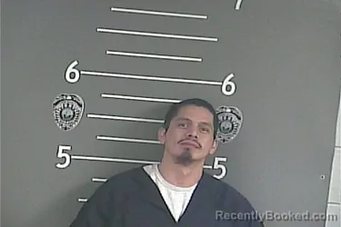 Mugshot of MICHAEL . RAMERIZ