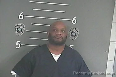 Mugshot of SCOTTIE . STARKS