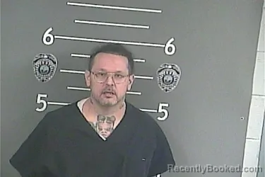 Mugshot of TOMMY DANIEL HELMS