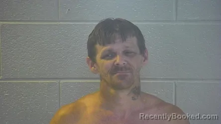 Mugshot of Allen Lee Glover booked in Pulaski County, Kentucky on August 17, 2026