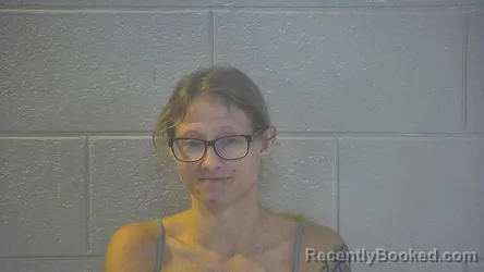 Mugshot of Amanda Nichole Hilborn booked in Pulaski County, Kentucky on September 15, 2026