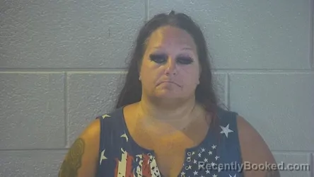Mugshot of Amy Lynn Lambert booked in Pulaski County, Kentucky on August 6, 2026