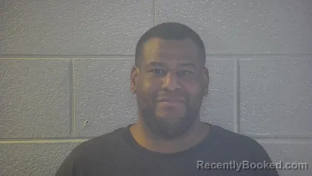 Mugshot of DONTA LAMAR SLOAN booked in Pulaski County, Kentucky on April 3, 2026