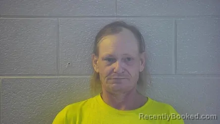 Mugshot of EDDIE GILBERT VANWINKLE booked in Pulaski County, Kentucky on May 14, 2026