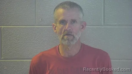 Mugshot of JONATHAN ANDREW DAVIS booked in Pulaski County, Kentucky on July 15, 2026
