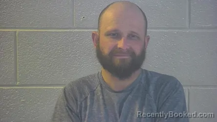Mugshot of JOSHUA LEE TUCKER booked in Pulaski County, Kentucky on April 9, 2026