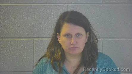 Mugshot of JODIE L WOODS