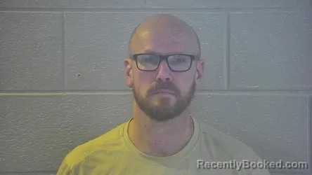 Mugshot of MICHAEL JONATHAN DAVIS