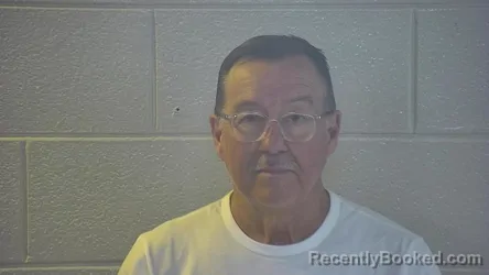 Mugshot of MICHAEL W DAVIDSON