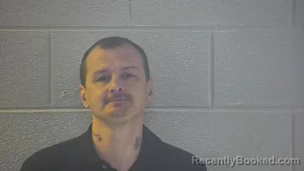 Mugshot of MATTHEW OMAR RICHARDS booked in Pulaski County, Kentucky on April 23, 2026