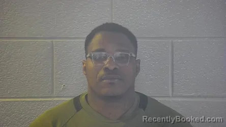 Mugshot of SHAWNTAE L LITTLE