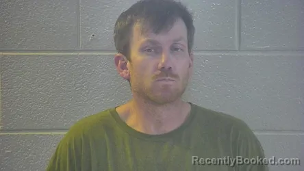 Mugshot of STEVEN TRAVIS TAYLOR