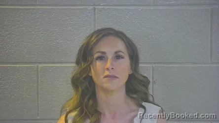 Mugshot of SARA R WOOD booked in Pulaski County, Kentucky on April 23, 2026