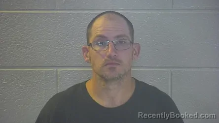 Mugshot of Thomas William Smith booked in Pulaski County, Kentucky on October 1, 2026