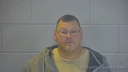 Mugshot of Thomas R Smith booked in Pulaski County, Kentucky on October 25, 2026