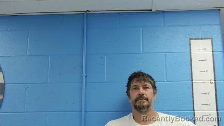 Mugshot of BRANDON NATHAN MASON booked in Rockcastle County, Kentucky on May 17, 2026