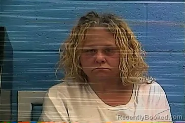 Mugshot of DORTHY YVONNE BARRON booked in Rockcastle County, Kentucky on May 4, 2026
