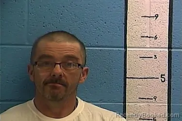 Mugshot of DERICK DEWAYNE BISHOP booked in Rockcastle County, Kentucky on March 30, 2026