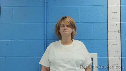 Mugshot of Jessica A Nunnally booked in Rockcastle County, Kentucky on September 8, 2026