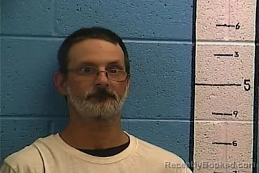 Mugshot of JOHNNY WILLIAMS booked in Rockcastle County, Kentucky on April 5, 2026