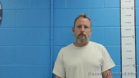 Mugshot of MARTY JOE REAGAN booked in Rockcastle County, Kentucky on May 24, 2026