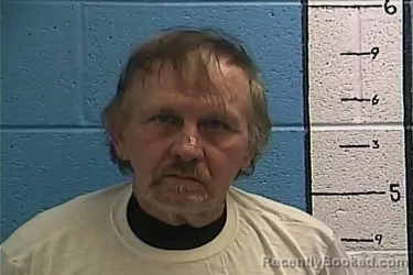 Mugshot of TEDDY LOWE