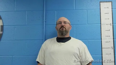 Mugshot of ZACKERY DAVIS booked in Rockcastle County, Kentucky on May 25, 2026