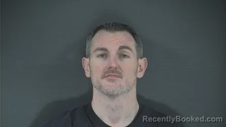 Mugshot of LESLIE BURTON