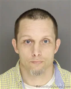 Mugshot of DONALD CHRISTOPHER SMITH