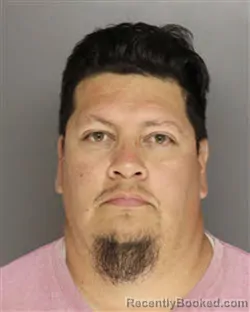 Mugshot of IVAN DEJESUS DIAZ-CORANGUEZ