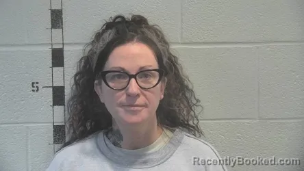 Mugshot of ANNA TAYLOR ROBERTS