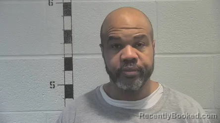 Mugshot of MICHAEL DAWON HUGHES