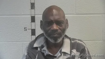 Mugshot of DWIGHT ANTHONY MASON booked in Shelby County, Kentucky on March 28, 2026