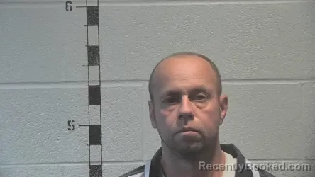 Mugshot of ADRIAN DEAN HARDIN booked in Shelby County, Kentucky on April 22, 2026