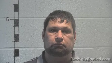 Mugshot of FERNANDO GONZALEZ booked in Shelby County, Kentucky on April 26, 2026