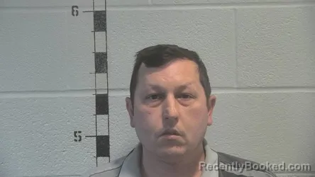 Mugshot of ROBERT JASON SARTORI booked in Shelby County, Kentucky on April 27, 2026