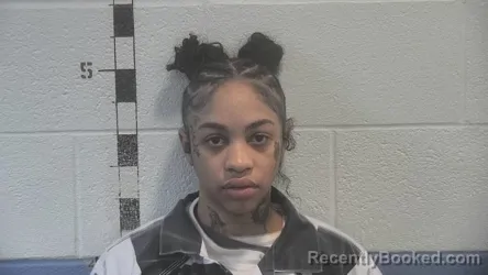 Mugshot of DEJONAE CHARRESSE HAWKINS booked in Shelby County, Kentucky on May 6, 2026