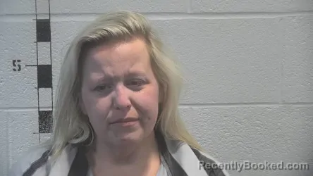 Mugshot of ELIZABETH NICOLE BARRETT booked in Shelby County, Kentucky on May 8, 2026