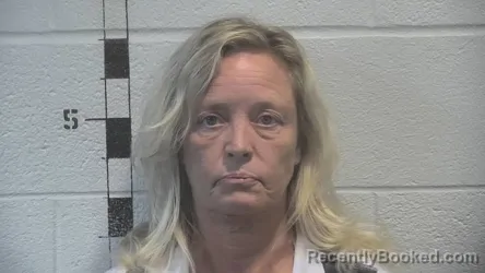 Mugshot of VICKY LYNN KIPPES booked in Shelby County, Kentucky on May 17, 2026