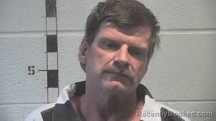 Mugshot of JAMES DANIEL MANNS booked in Shelby County, Kentucky on May 18, 2026