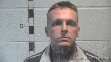 Mugshot of COLE JEFFERY ROBERTS booked in Shelby County, Kentucky on June 3, 2026