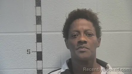Mugshot of QIANA DELVON RICHARDSON booked in Shelby County, Kentucky on June 11, 2026