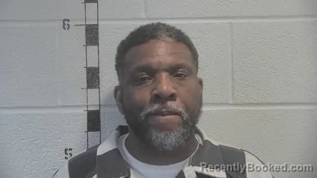 Mugshot of CARLOS LUMARK BEAUCHAMP booked in Shelby County, Kentucky on June 12, 2026