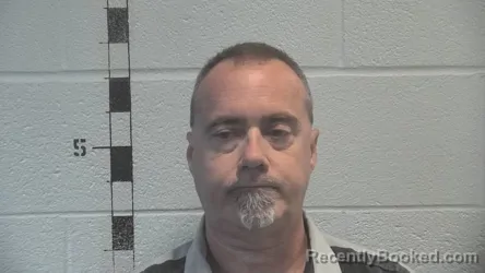 Mugshot of ROGER DWAYNE SMITH booked in Shelby County, Kentucky on June 23, 2026