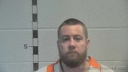 Mugshot of MICHAEL THOMAS HUNT booked in Shelby County, Kentucky on June 29, 2026