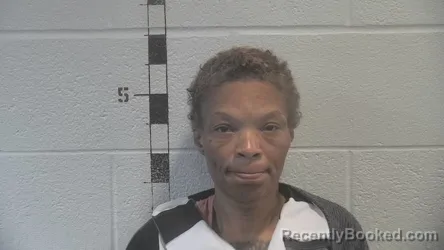 Mugshot of Shanica Sharhon Hocker booked in Shelby County, Kentucky on July 31, 2026