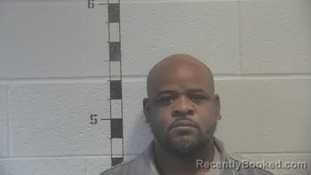 Mugshot of Lawan Donta Hamilton booked in Shelby County, Kentucky on August 25, 2026